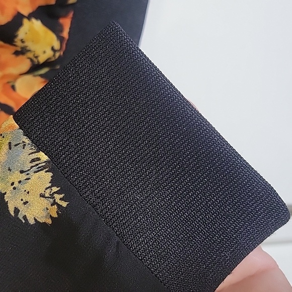 Forever 21 black floral light jacket size Medium - Picture 7 of 8